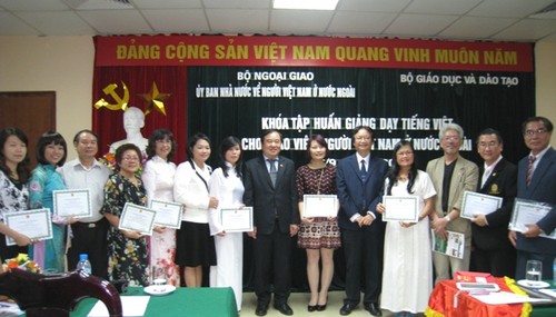 Hiệu quả từ khóa tập huấn giảng dạy tiếng Việt cho giáo viên người Việt ở nước ngoài  - ảnh 1